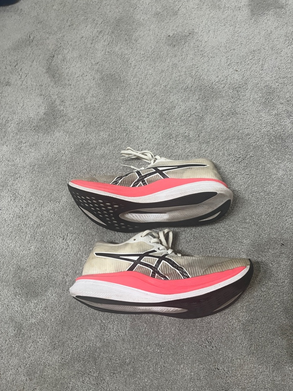 ASICS Magic Speed 3 - Picture 4 of 7